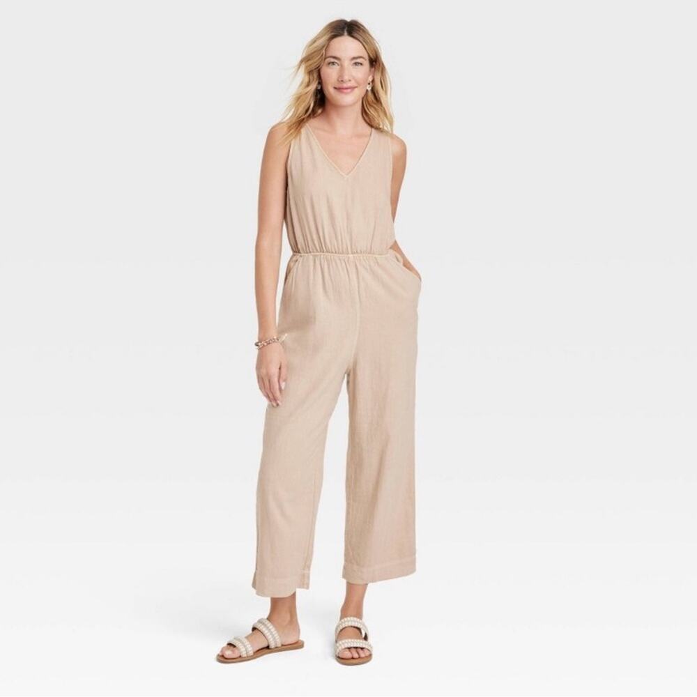 Universal thread sleeveless back cut out jumpsuit size XL NWT